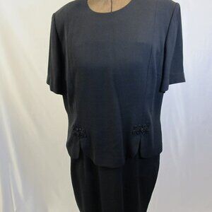 Maggie London Black dress with waist  detail 18